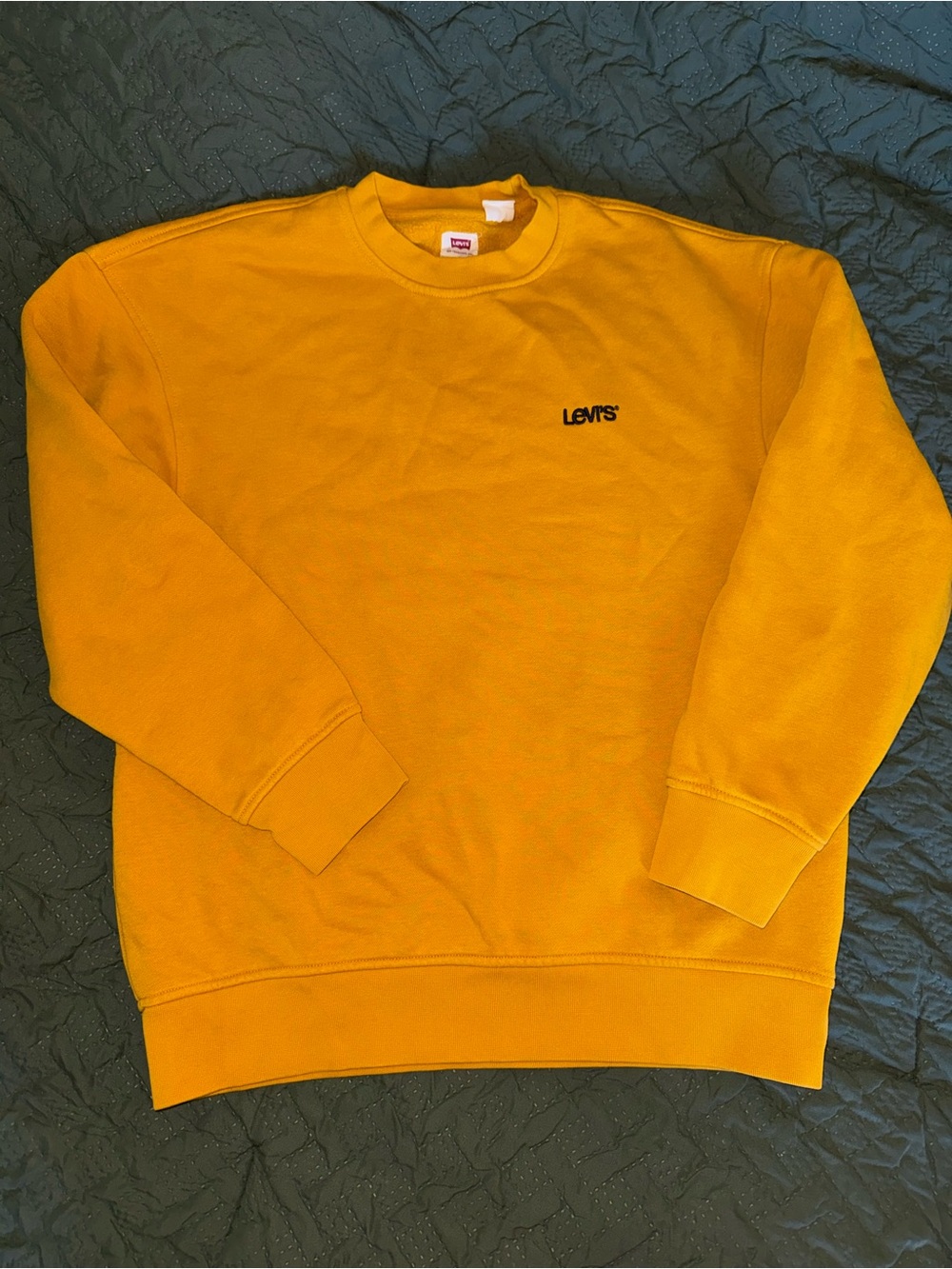 Levi's Unisex Golden Yellow Relaxed Crewneck Sweatshirt Size Small